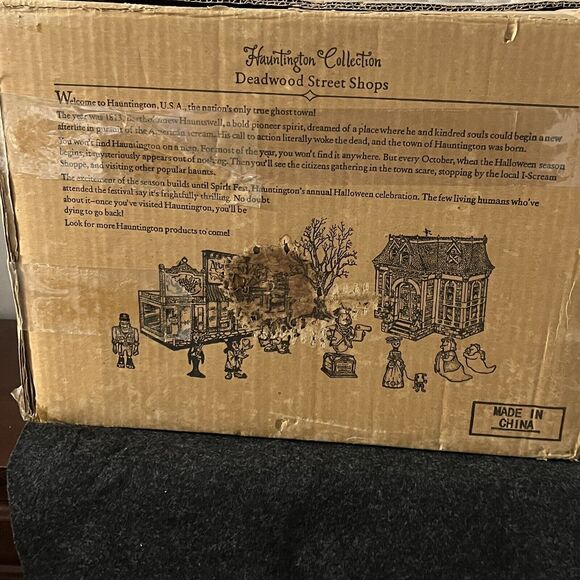 2005 Hallmark Haunting Collection Dead Wood Shops Ghost Town Lighted Box Table - Picture 14 of 16